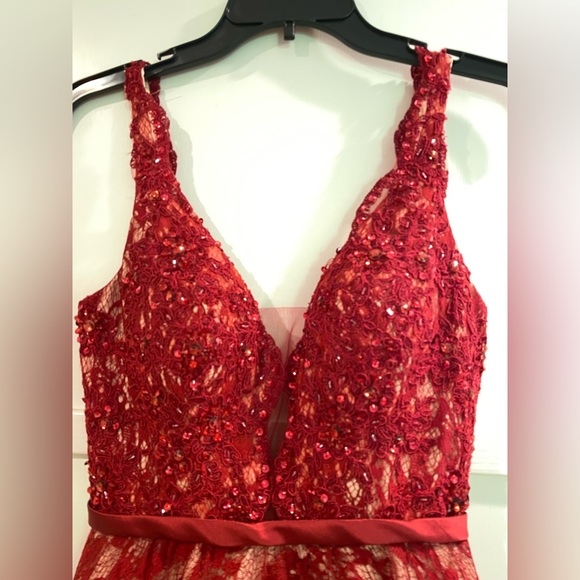 Royal Queen Short Cocktail Dress - Picture 2 of 6